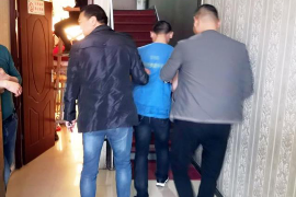 郑鑫要账:一场关于坚持与智慧的较量 郑鑫要账:一场关于坚持与智慧的较量